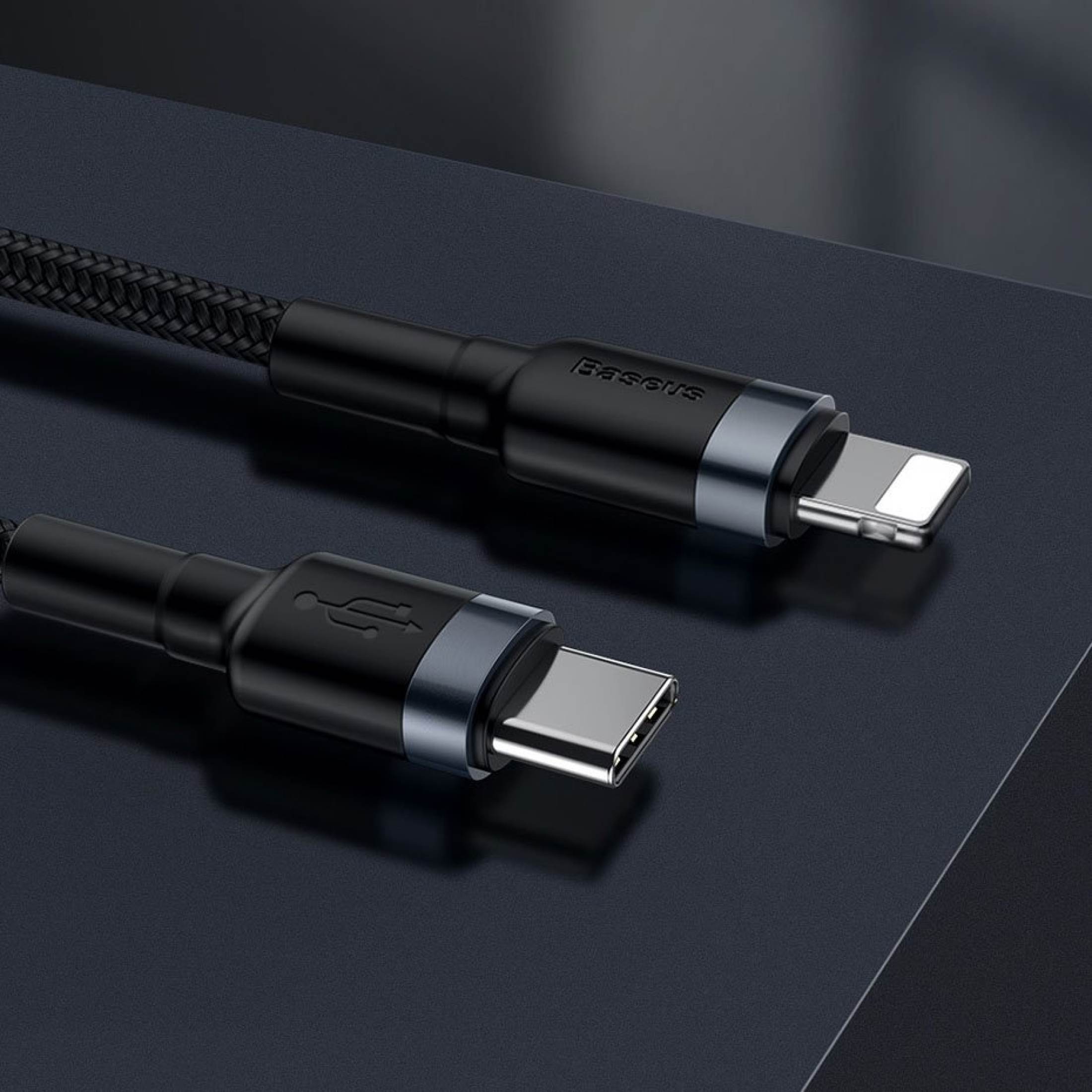 Cáp sạc nhanh Baseus Cafule Data Cable Type-C to iPhone 2,4A 18W phân phối bởi baseusstore
