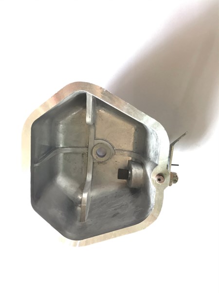 Ca bô Đầu Bò Máy Nổ 8 R180