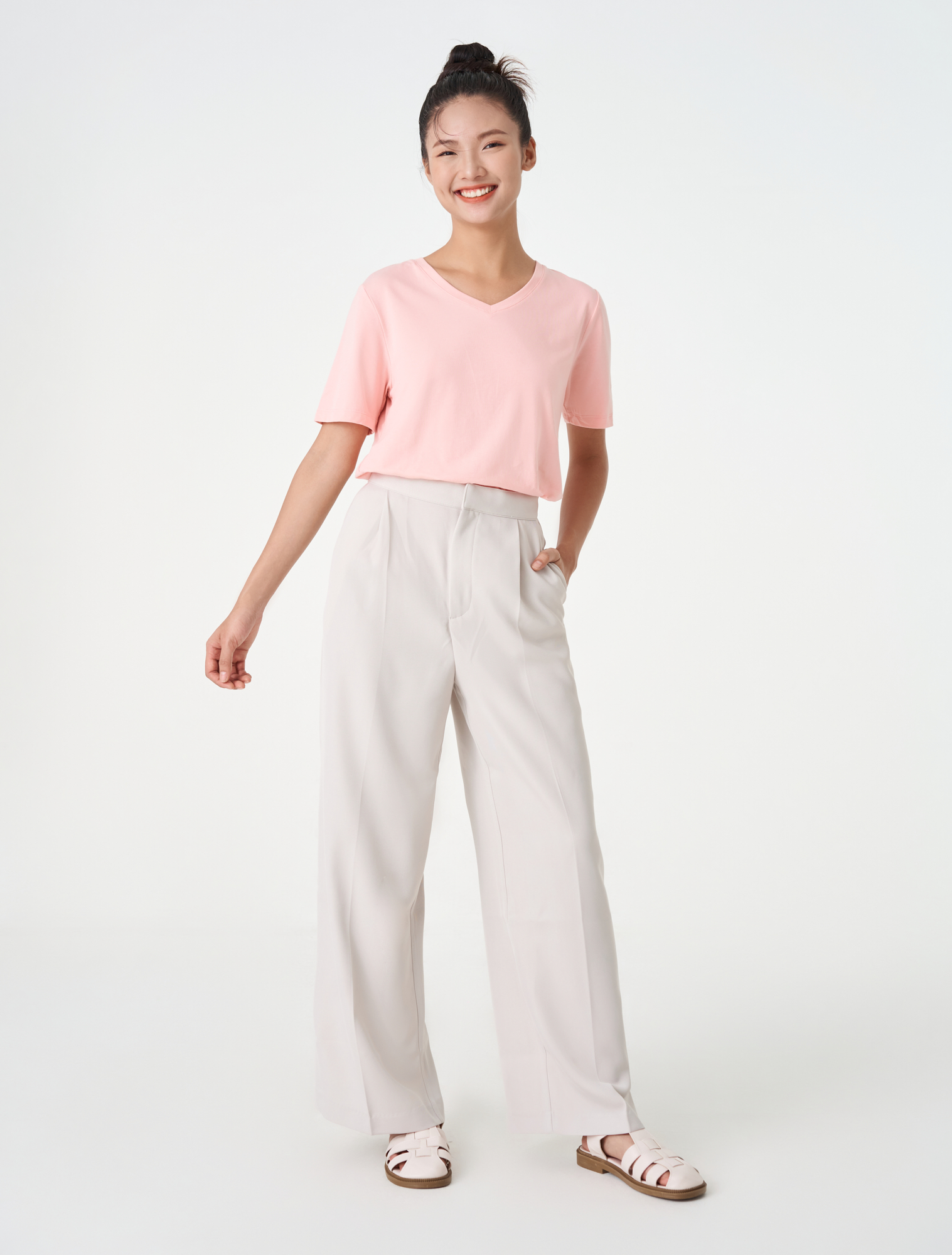 [25-29.4 VOUCHER TỚI 1 TRIỆU] Áo phông nữ CANIFA  cổ tim basic chất liệu cotton spandex 6TS23A008