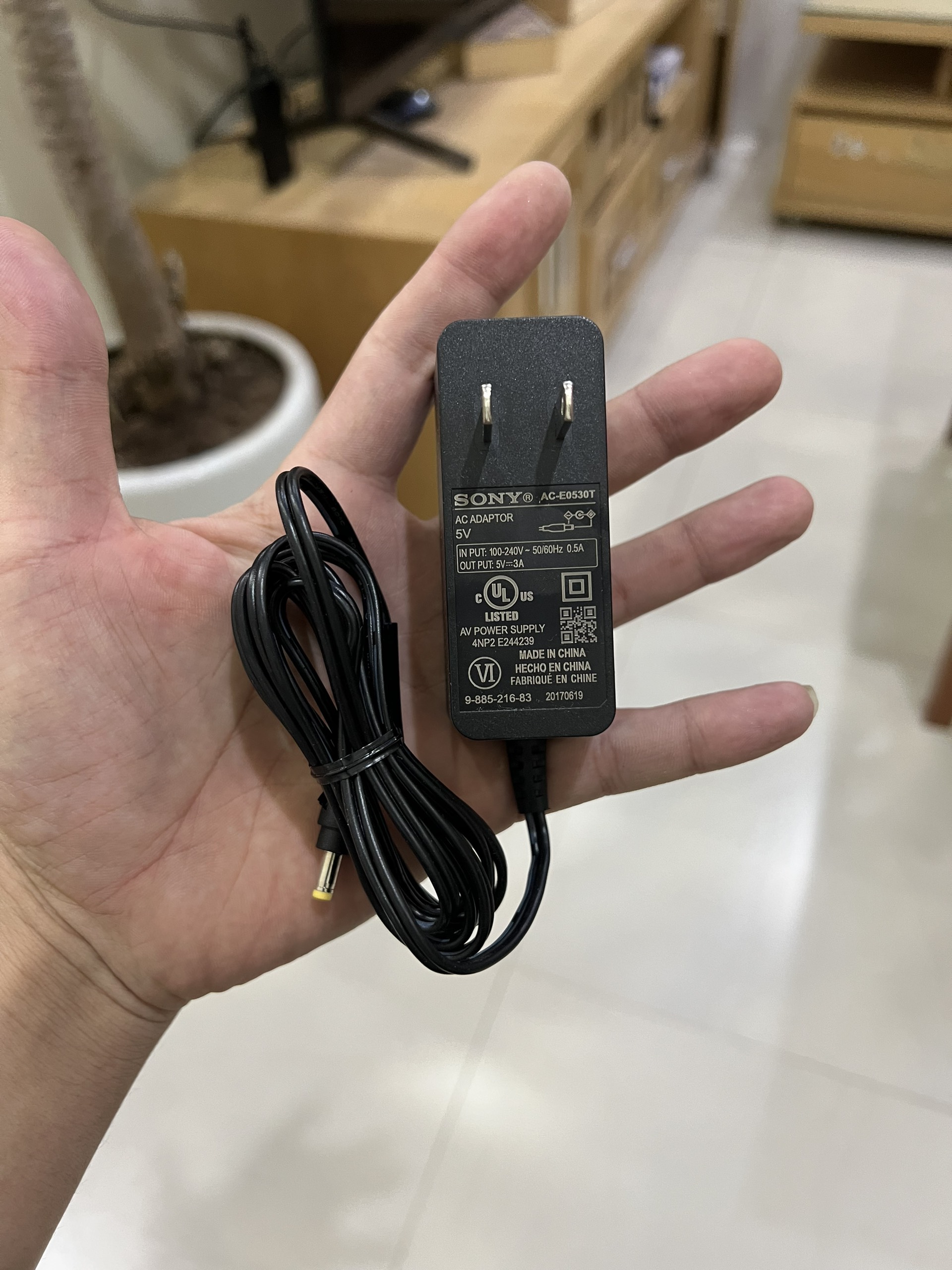 sạc pin 5v 3a loa Bluetooth sony