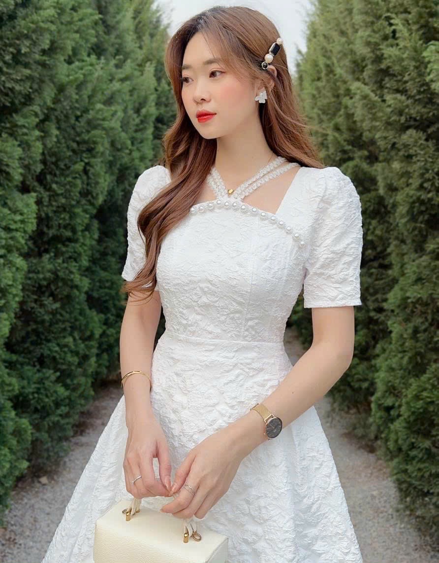 Váy đầm nữ tiểu thư đính cườm dây ren dễ thương dáng xòe chất gấm phù hợp cho nàng đi chơi và dự tiệc DX