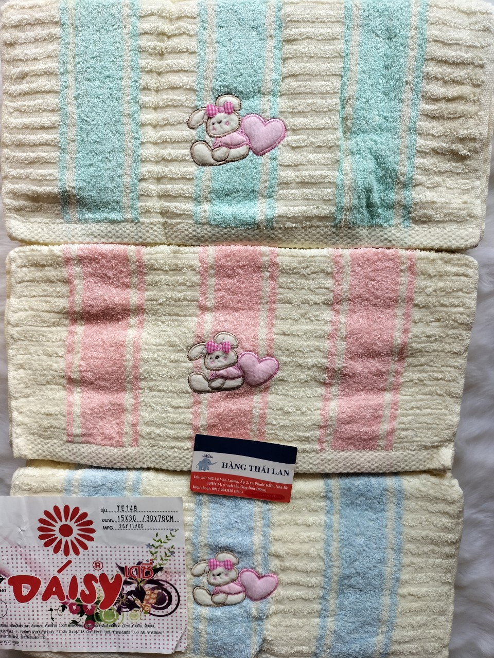 [HCM]Khăn tắm Thái Lan Daisy Thỏ xinh 38 x 76 cm