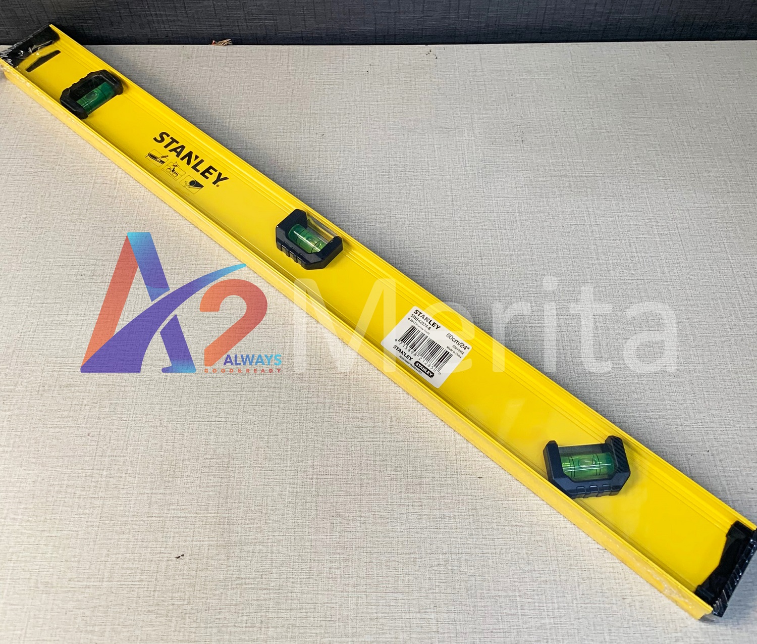 Thước thủy nhôm 60cm Stanley STHT42074-8
