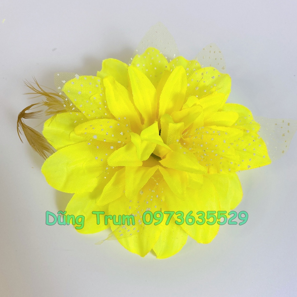 Hoa cài đầu cho bé múa hát văn nghệ