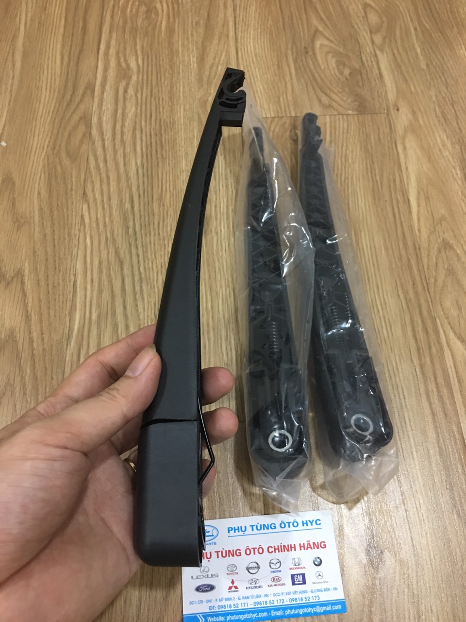 CẦN GẠT MƯA SAU HUYNDAI I10