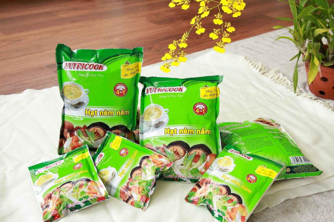 [HCM]HẠT NÊM CHAY NẤM HƯƠNG  900GR - NUTRICOOK