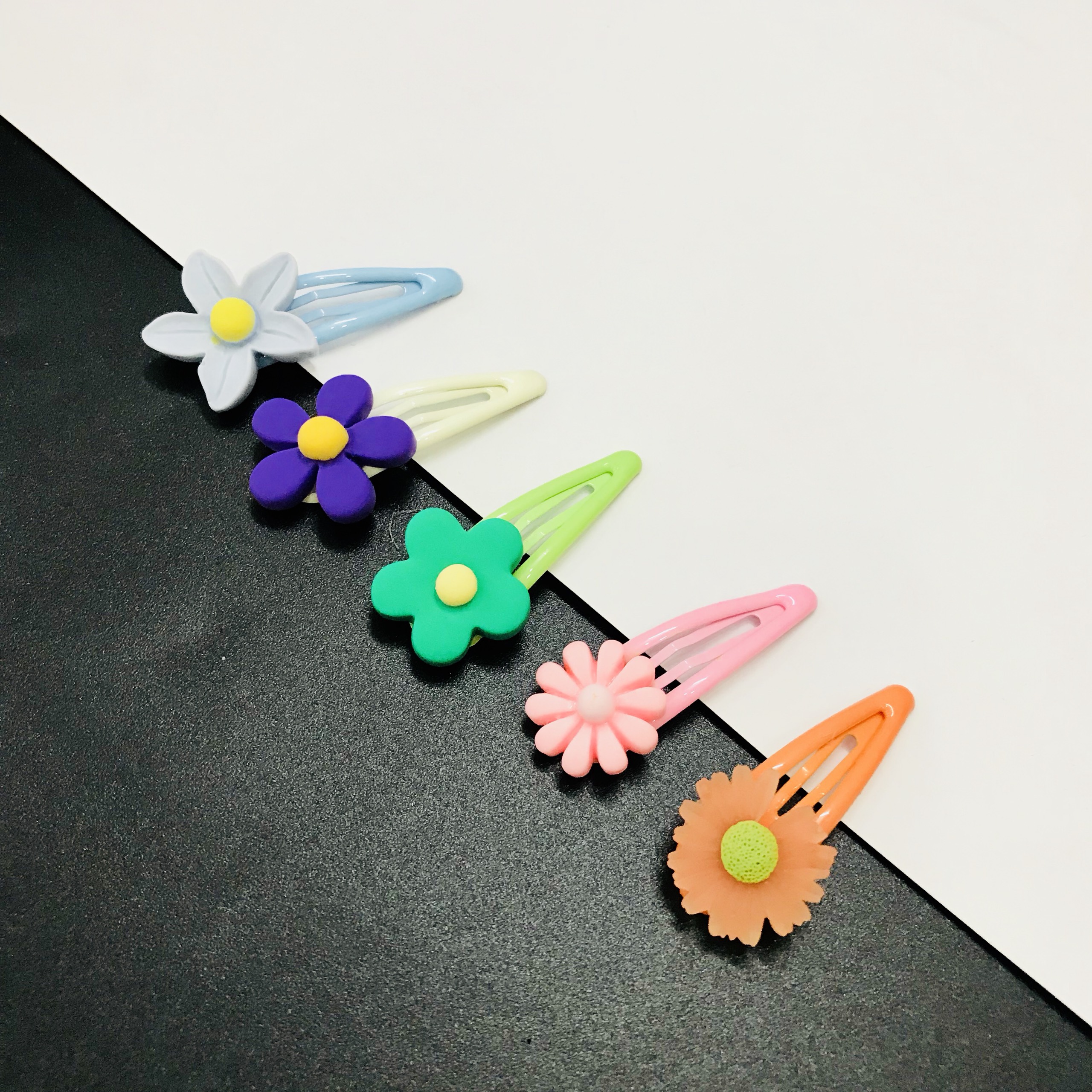 Set kẹp tóc 5 chiếc cho bé gái hình bông hoa