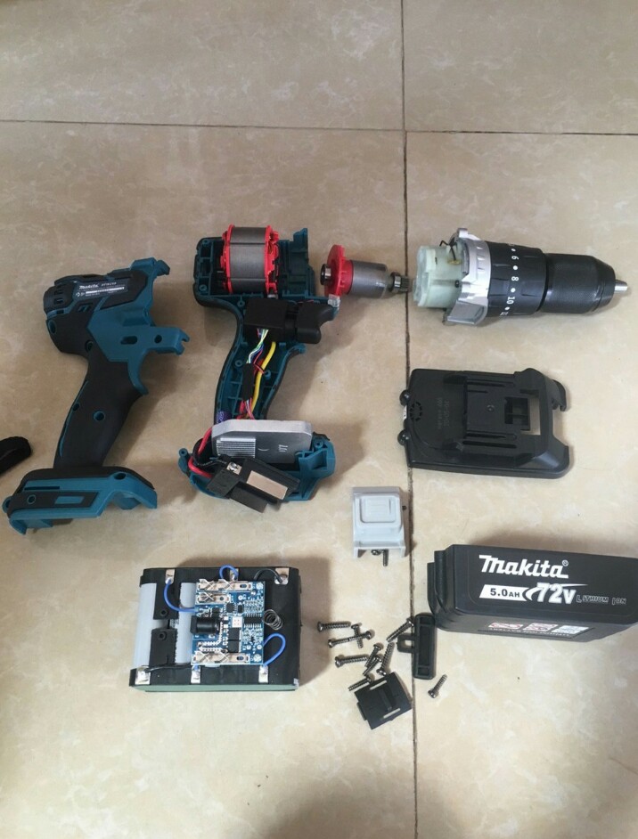 Máy siết bulong makita 72V