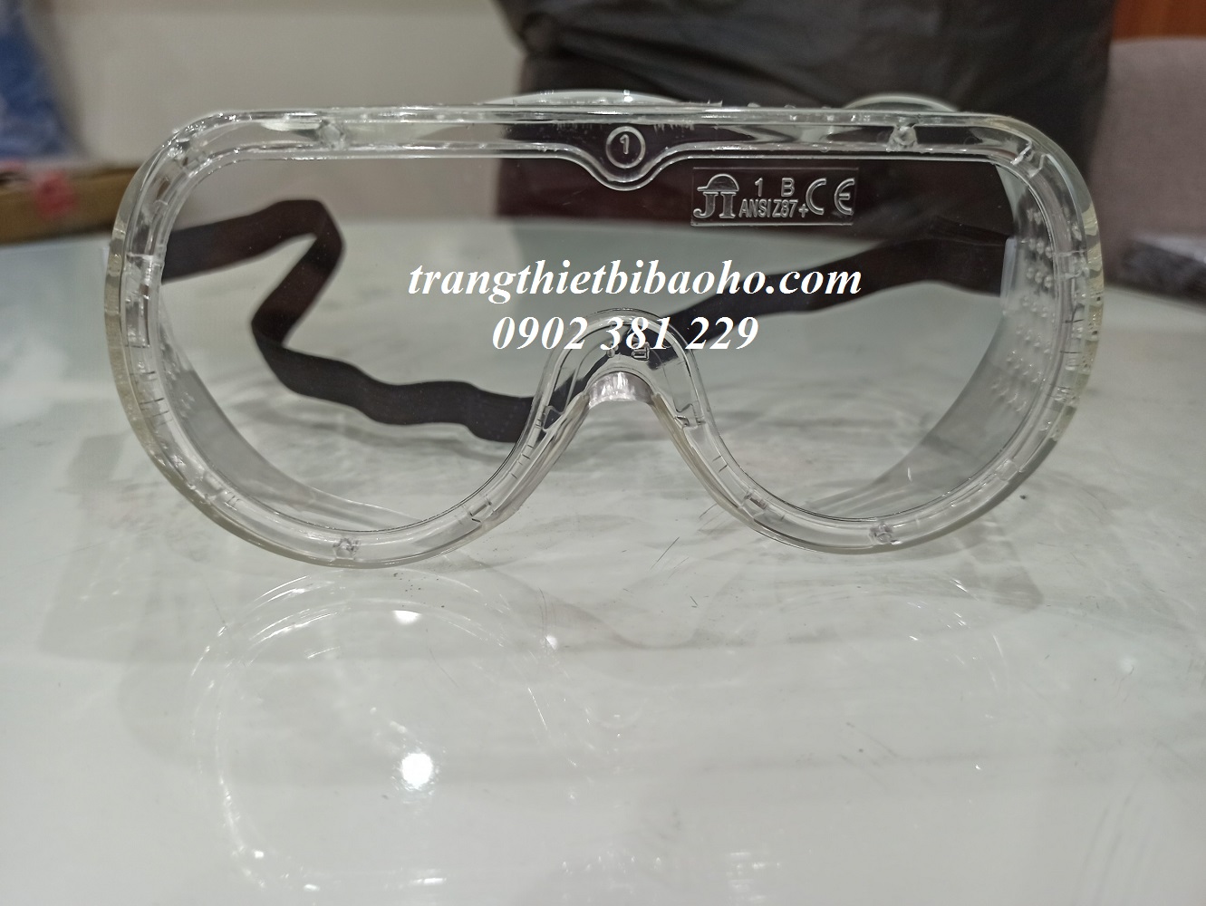 Kính bảo hộ dẻo chống hóa chất JG101