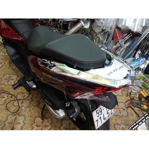 ỐP CẢNG MẠ CRÔM HONDA PCX 2014-2017 - PhuTungVip
