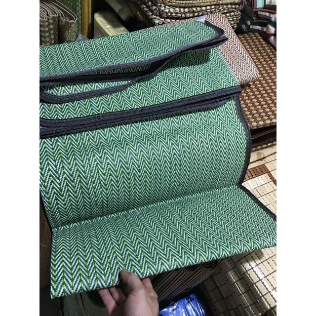 Chiếu nhựa gấp siêu gọn
