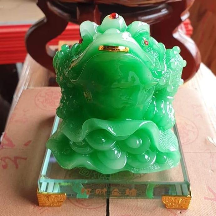 Cóc xanh ngồi đế kiếng cao 16 cm