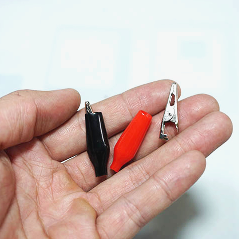 10 chiếc Kẹp cá sấu cho dây dò thử điện, kẹp ắc quy nhiều kích thước 2 màu đỏ - đen