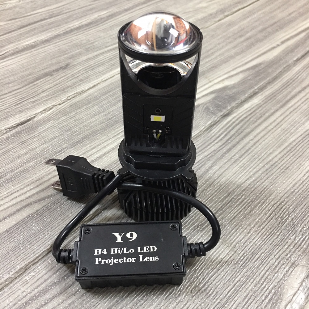 Đèn pha LED bi cầu Y9 ánh sáng gom siêu sáng chân H4