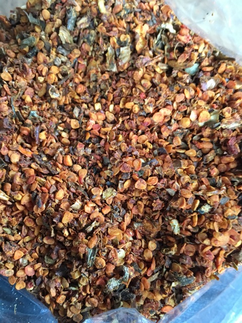 Hạt dành dành khô tạo màu vàng tươi