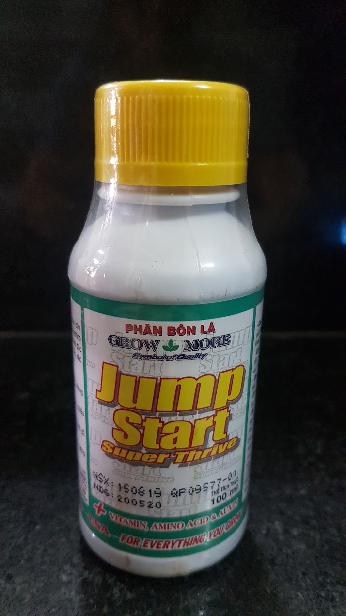 Phân bón lá sinh học jump star chai 100ml