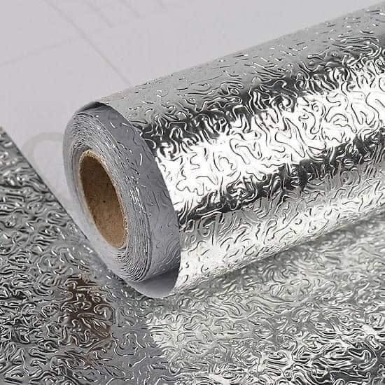CUỘN GIẤY BẠC DÁN BẾP GIỮ GÌN SẠCH SẼ 6m