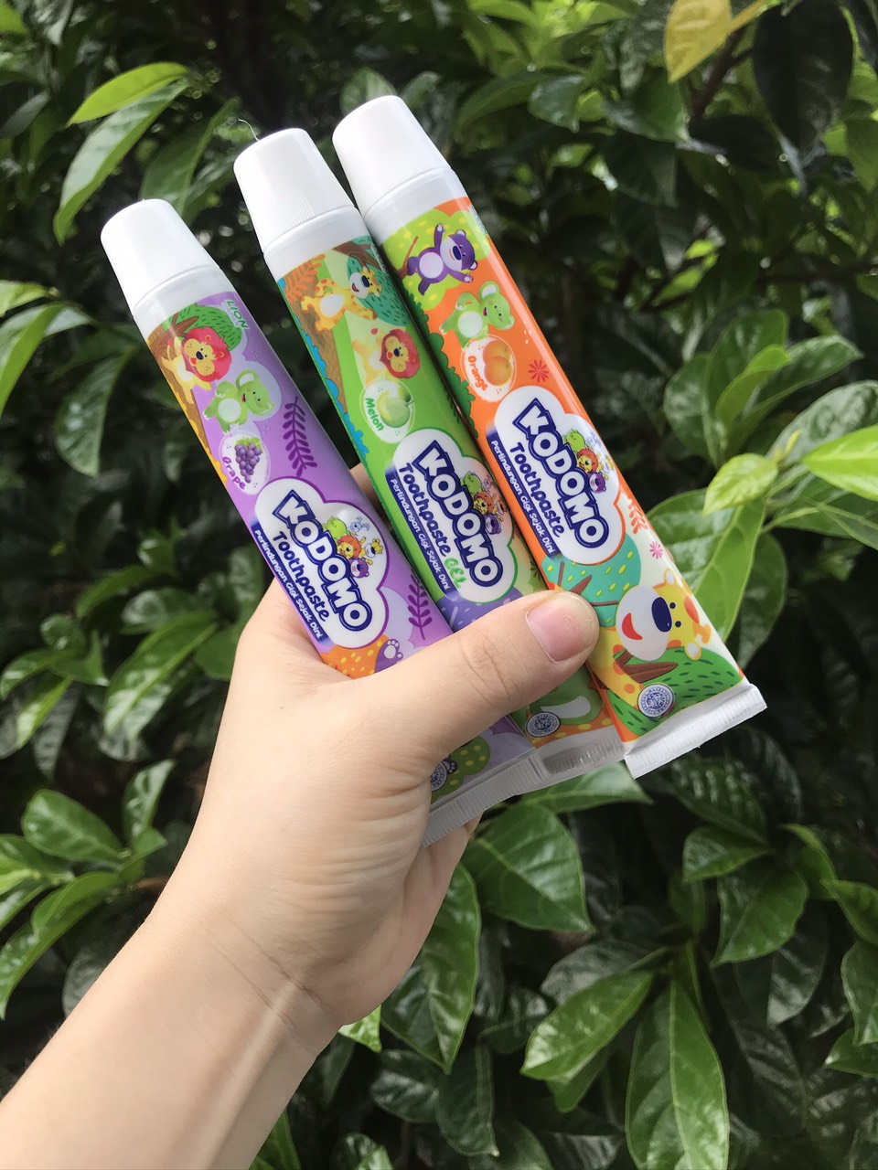 Kem đánh răng Kodomo Nuốt được cho bé