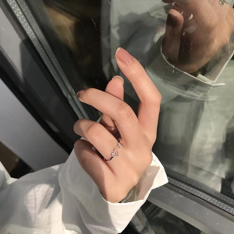 Nhẫn nữ bạc tim đính đá zircon đơn giản dễ thương