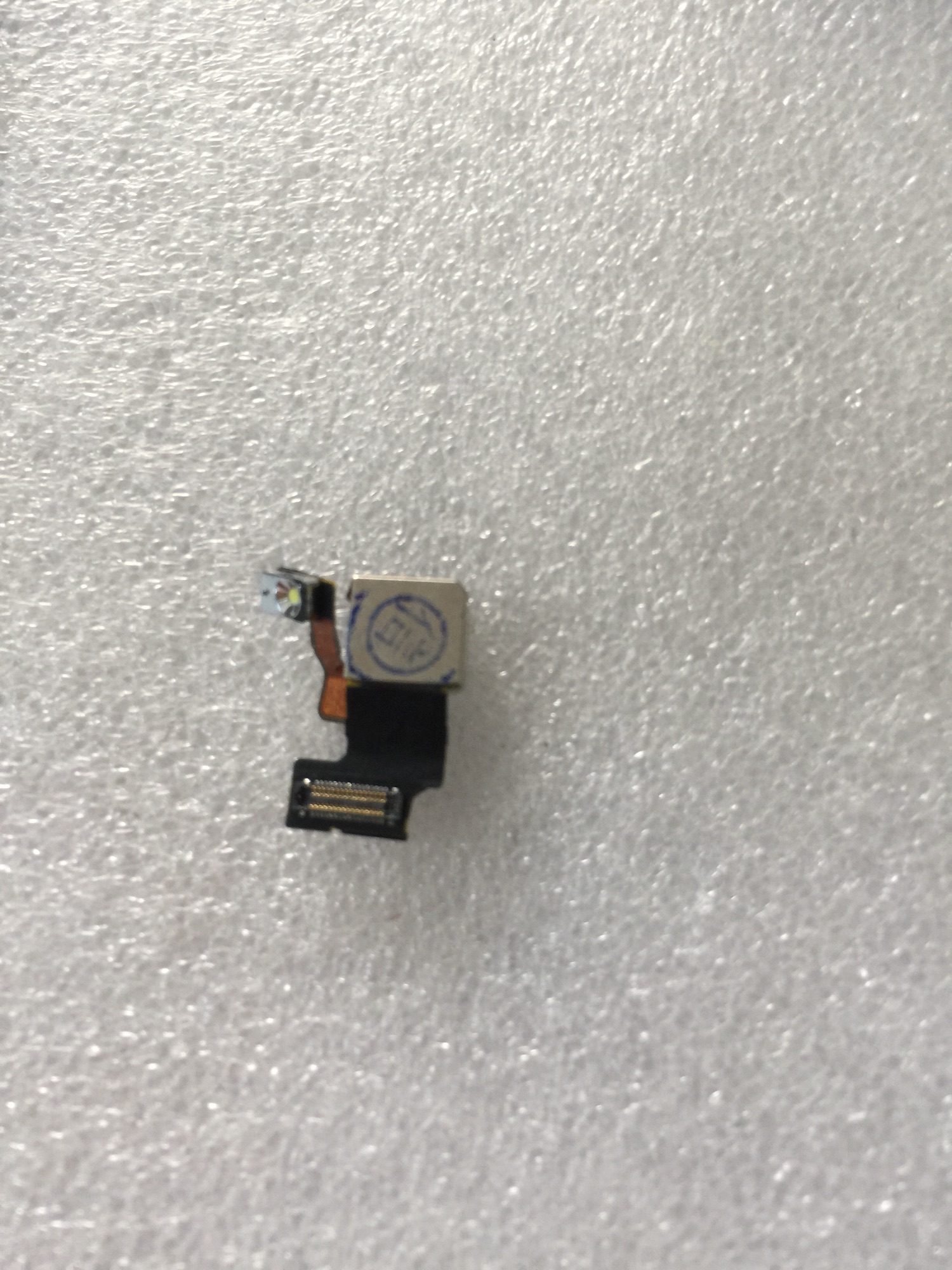 Camera sau iphone 5g