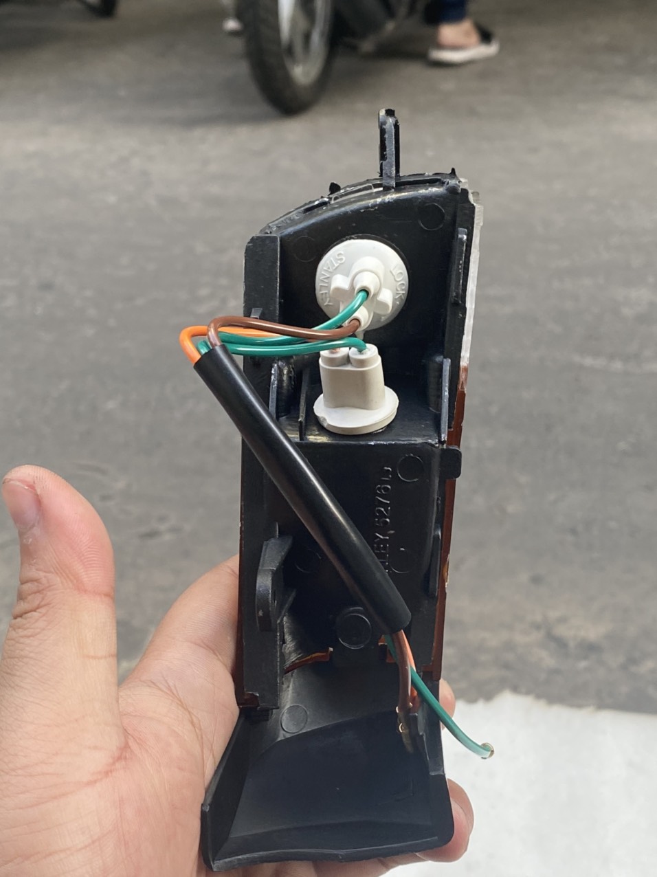 XI NHAN TRƯỚC XE DREAM ( đặc biệt )