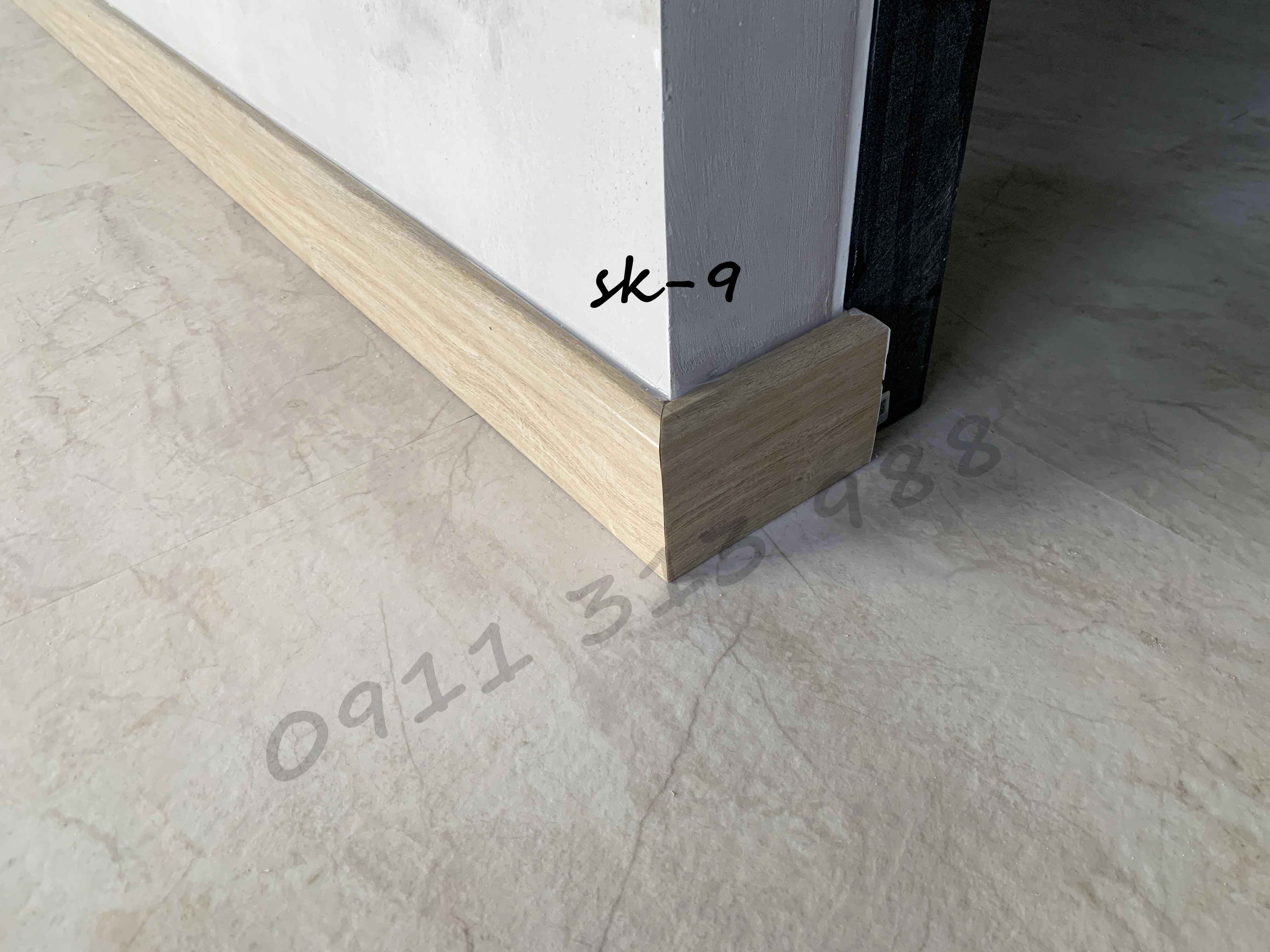 Phào chân tường len tường nhựa