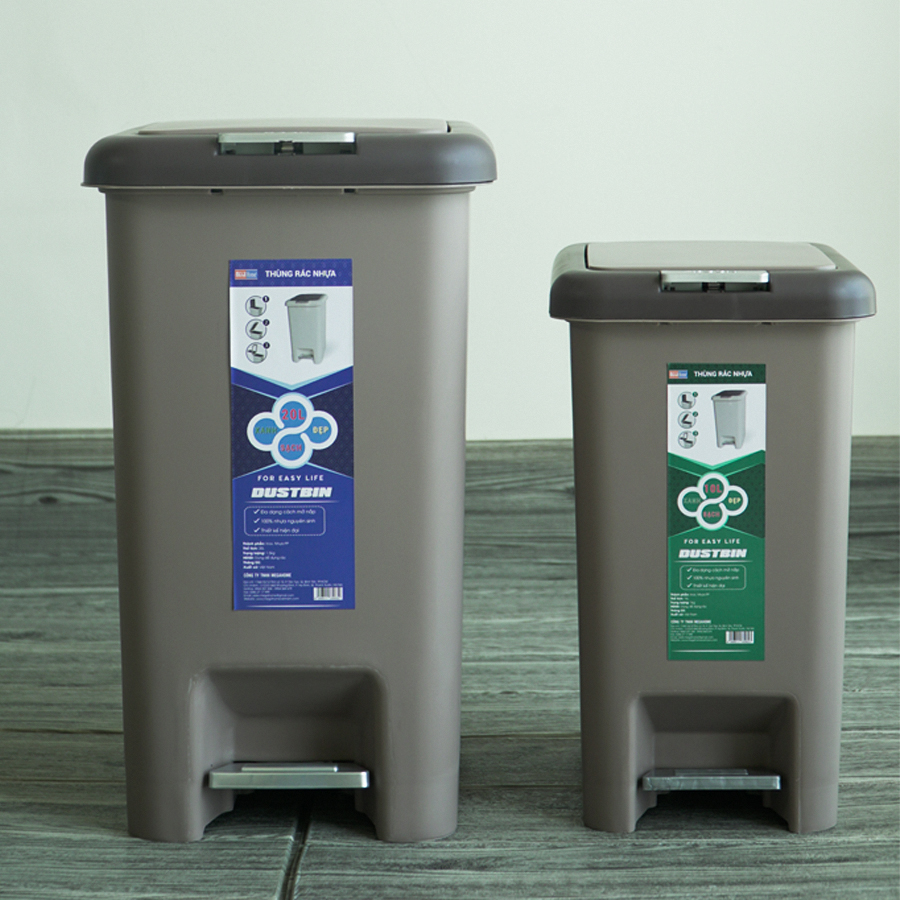 Thùng rác nhựa mới Megahome 10 Lít