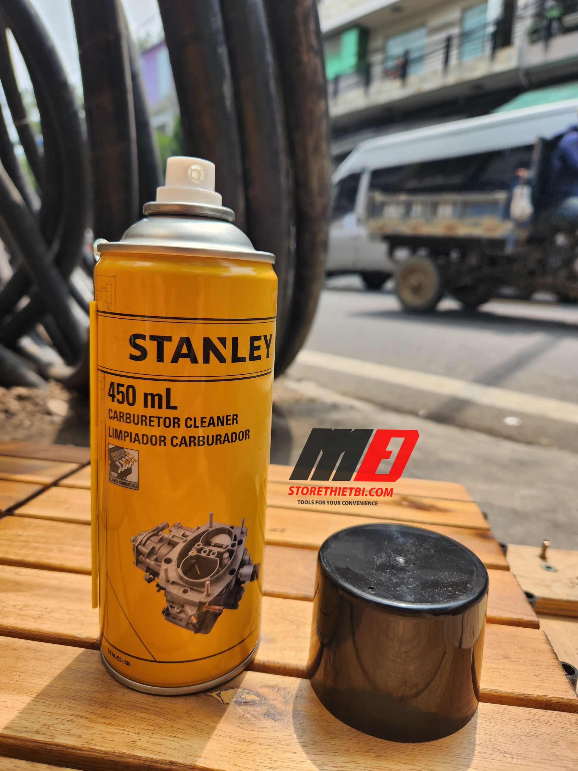 SXAUCS 030 Dung dịch vệ sinh bình xăng con Stanley