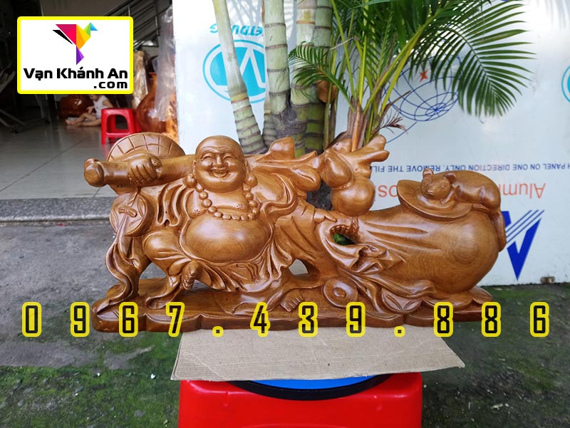 Tượng gỗ Phật Di Lặc kéo bao tiền