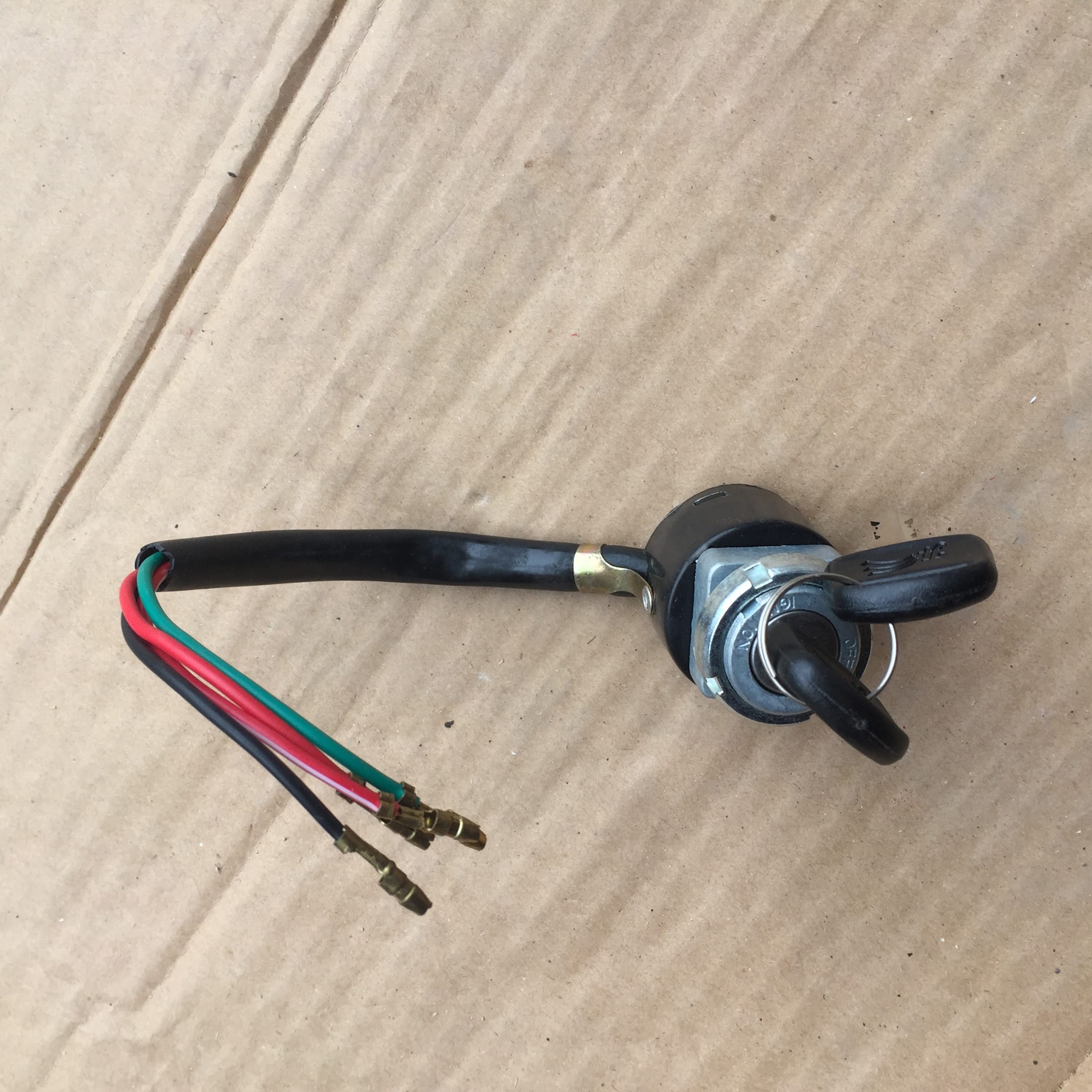 ổ khóa điện xe honda 67 , cd , cl , chaly ( một vài loại xe khác )