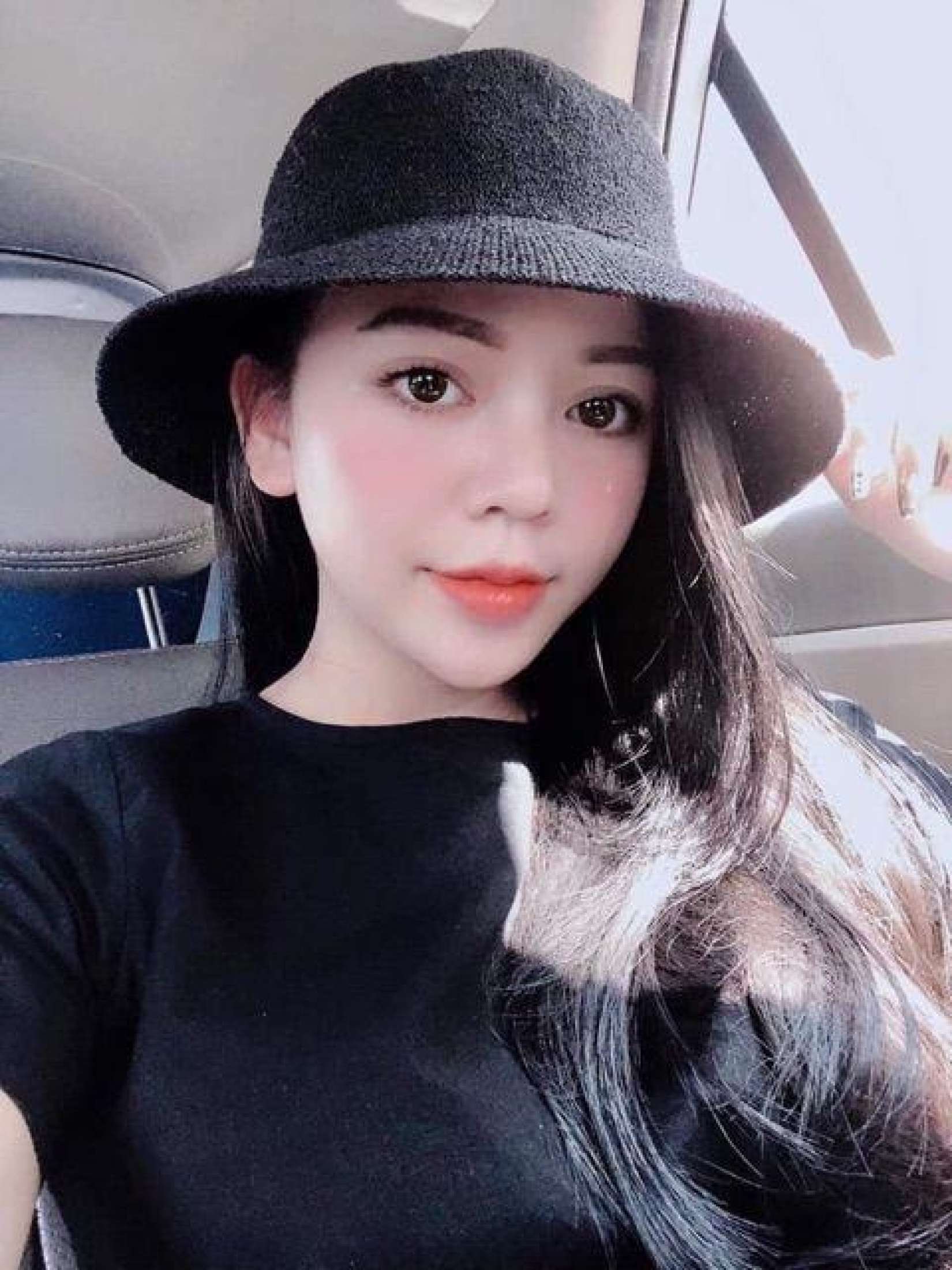 Mũ cói chữ M cao cấp