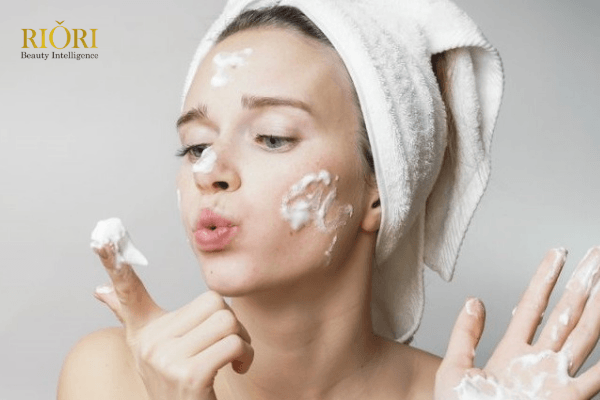 Sữa rửa mặt thảo dược Riori
