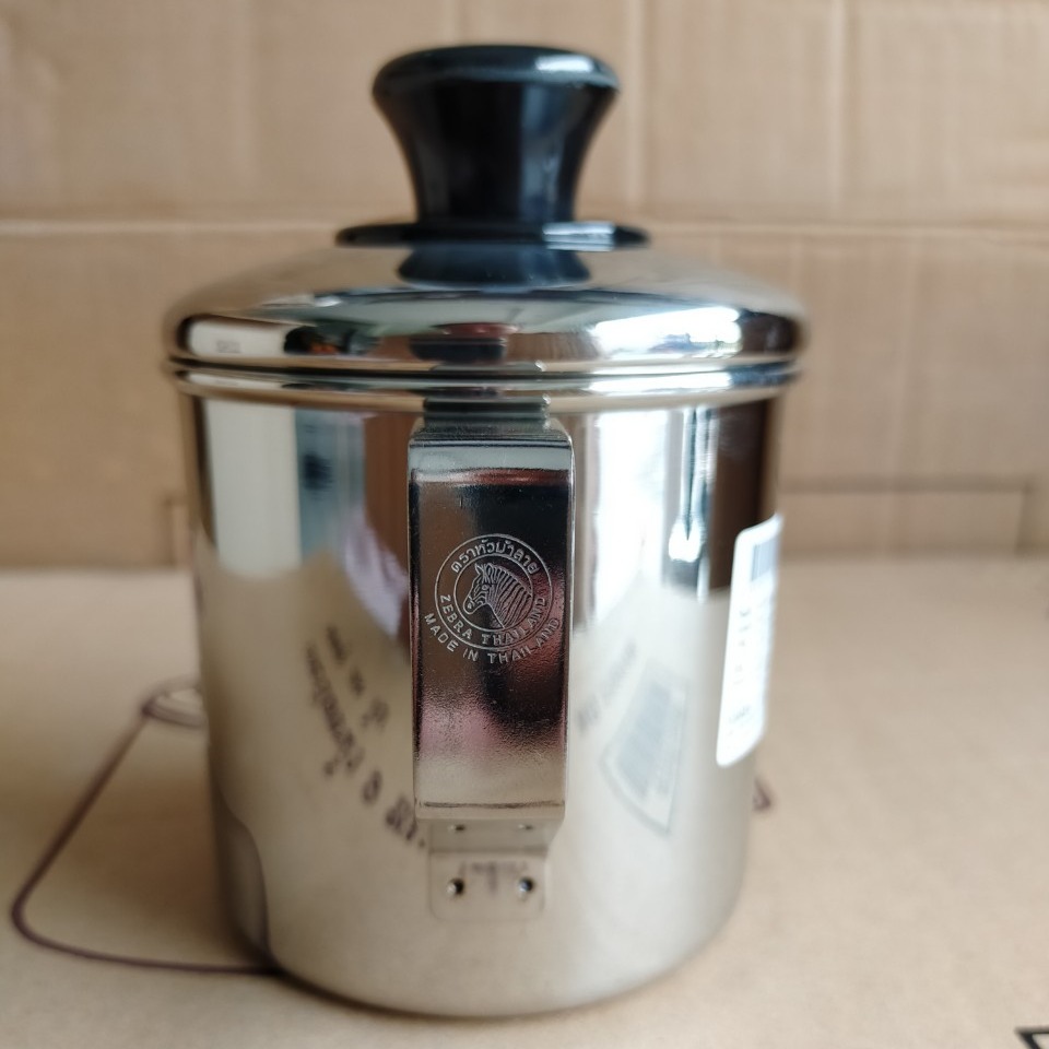 Ca nước Inox có nắp 14cm - 110114 Zebra Thái Lan-2000ml