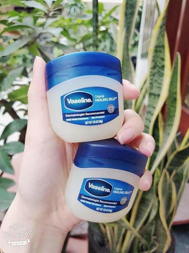 Kem dưỡng da giữ ẩm chống nẻ Vaseline Mỹ