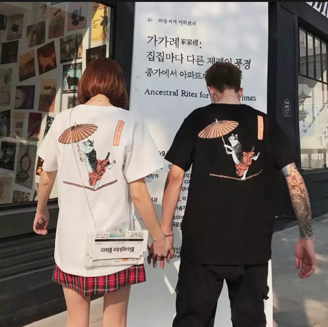 [HCM]Áo Cặp - Áo thun nam nữ form rộng Hàn Quốc in hình Mèo Cầm Ô độc đẹp vải dày mịn mát