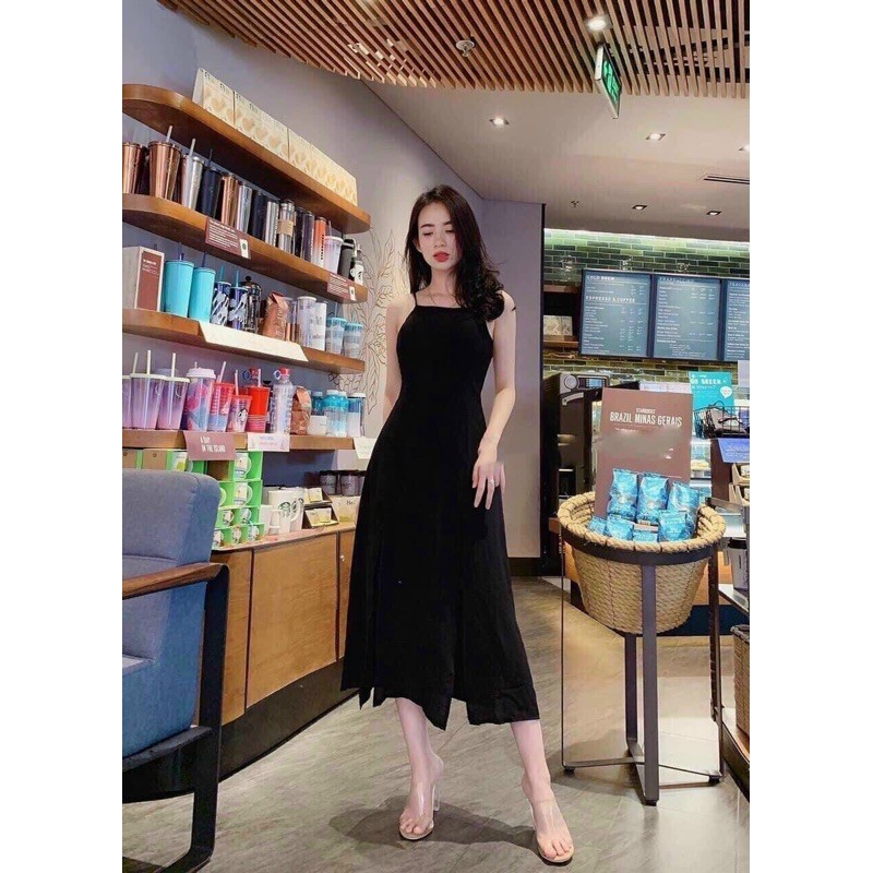 Đầm đen 2 dây xẻ tà