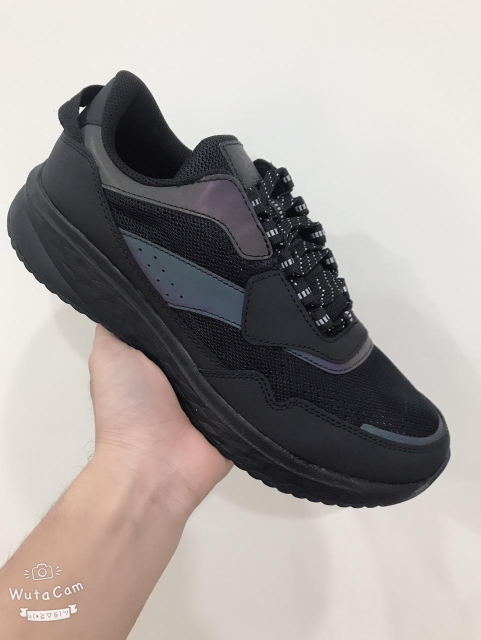 Giày Sneaker Nam Bitis Hunter Core DSMH01203DEN - Midnight Black Inverted