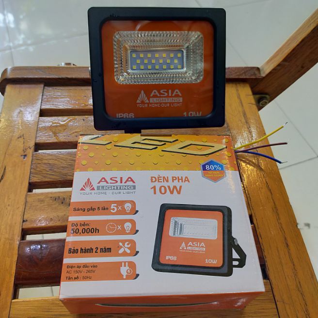Chiếu pha Asia 10w