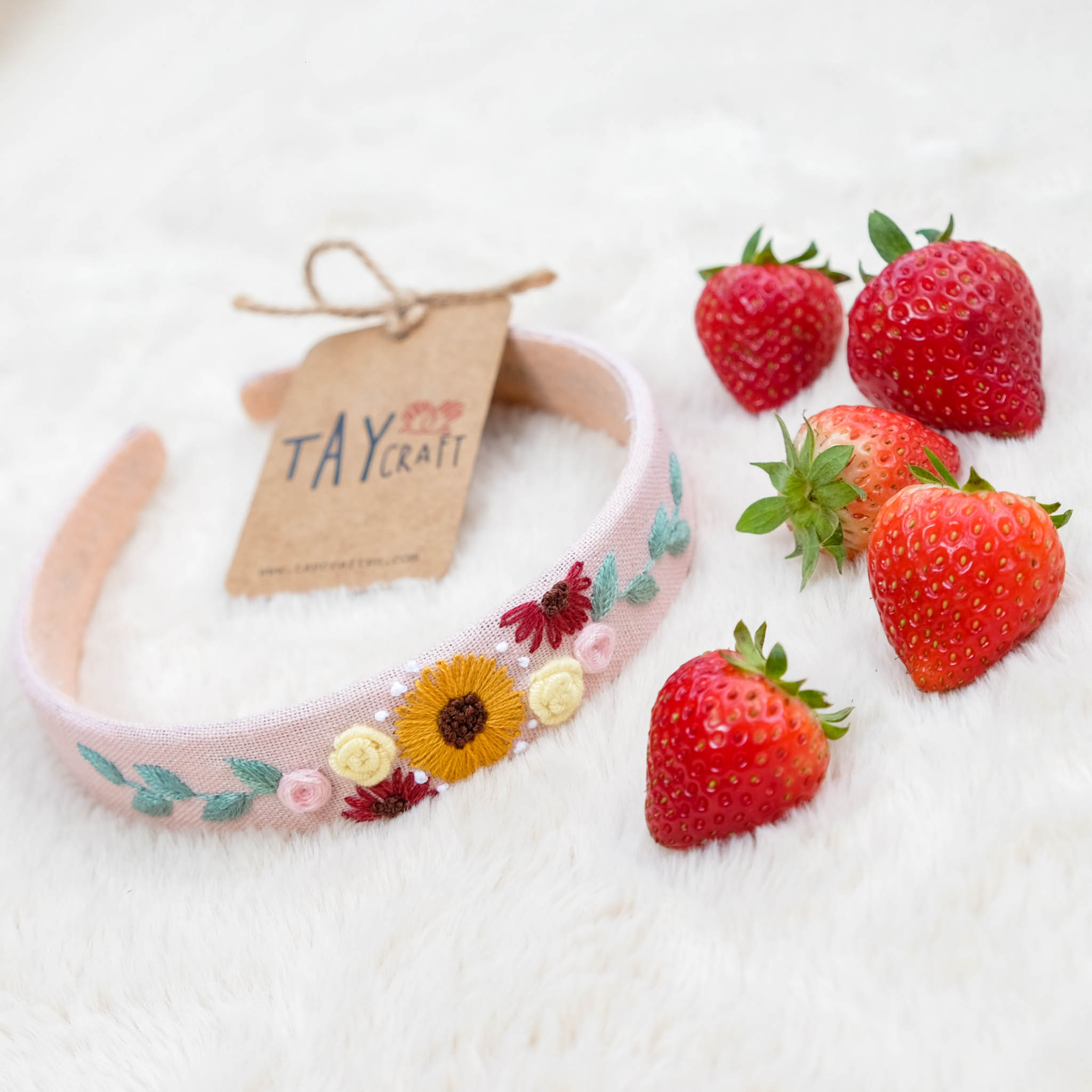 Handmade embroidery linen bandeau (2.5cm)