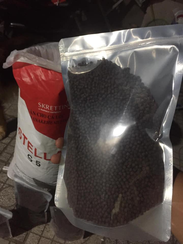 cám STELLA cá KOI, cá vàng, cá cảnh dành cho cá nhỏ S3- 5kg