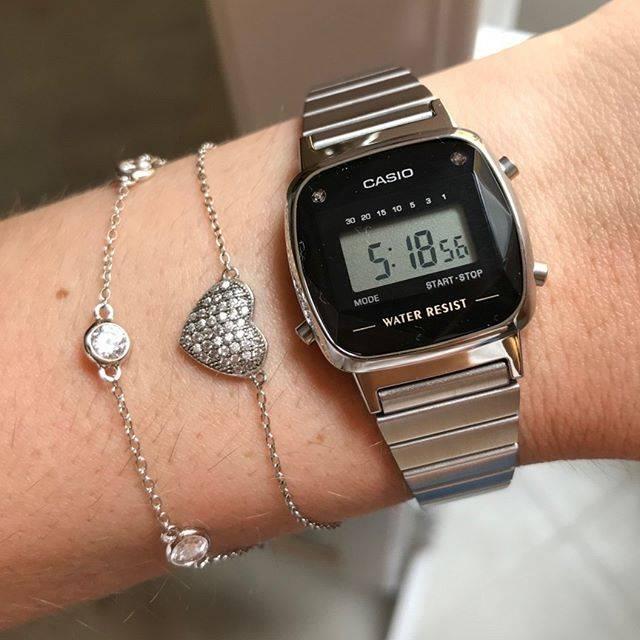 Đồng hồ nữ Casio Anh Khuê LA670WAD-1DF