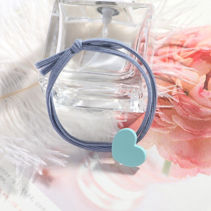 Cột tóc tim smile hàn quốc