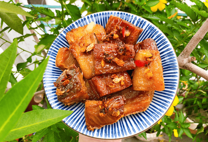 [Giao 24h HCM] Cá Dứa Nuôi ( Cá Tra Bần) Tỏi Ớt 1 Nắng - Khay 500gr