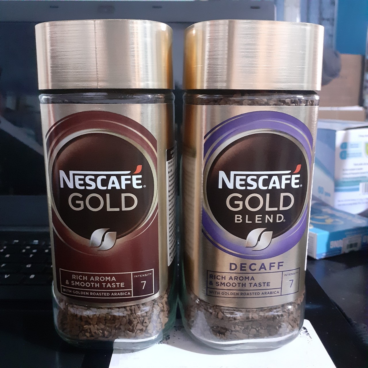 Nescafe Gold Blend nhập khẩu ANH Hũ 100g