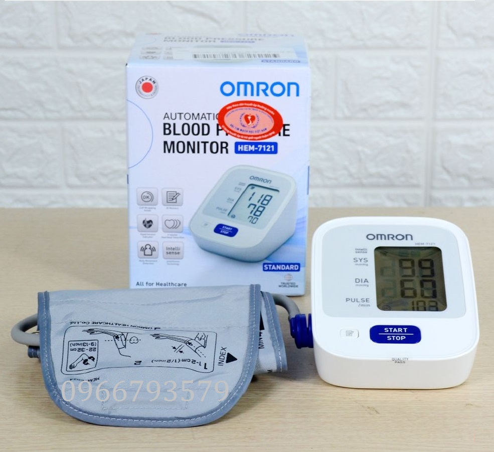 Máy đo huyết áp Omron HEM 7121