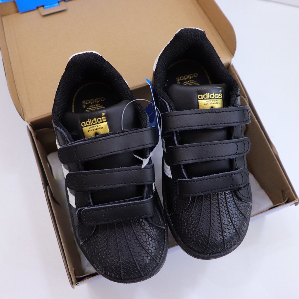 Giày thể thao adidas màu xanh đen thời trang cho bé từ 24 tháng tuổi
