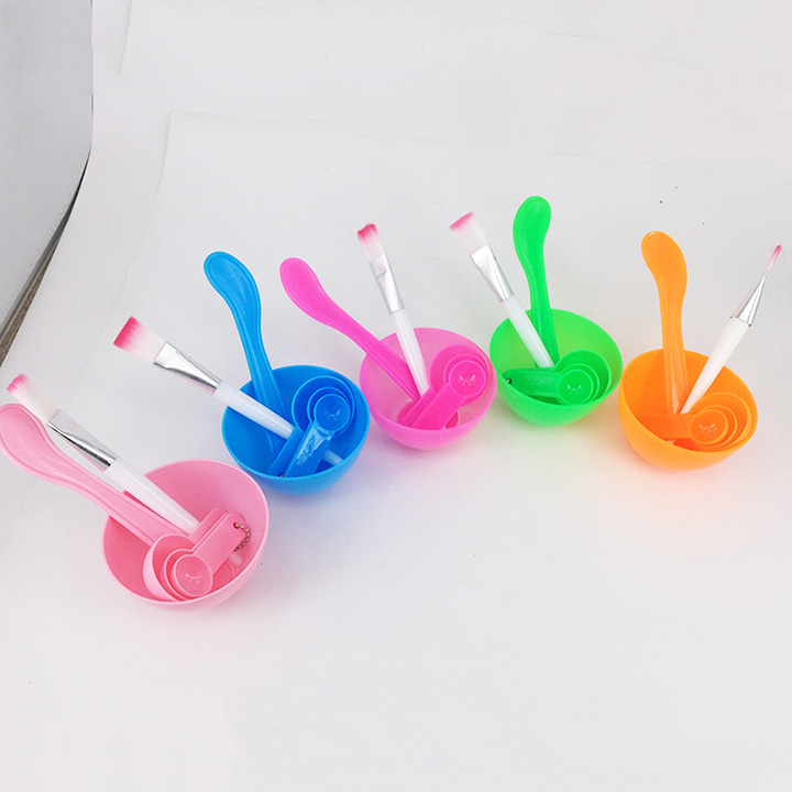 Bộ dụng cụ trộn mặt nạ
