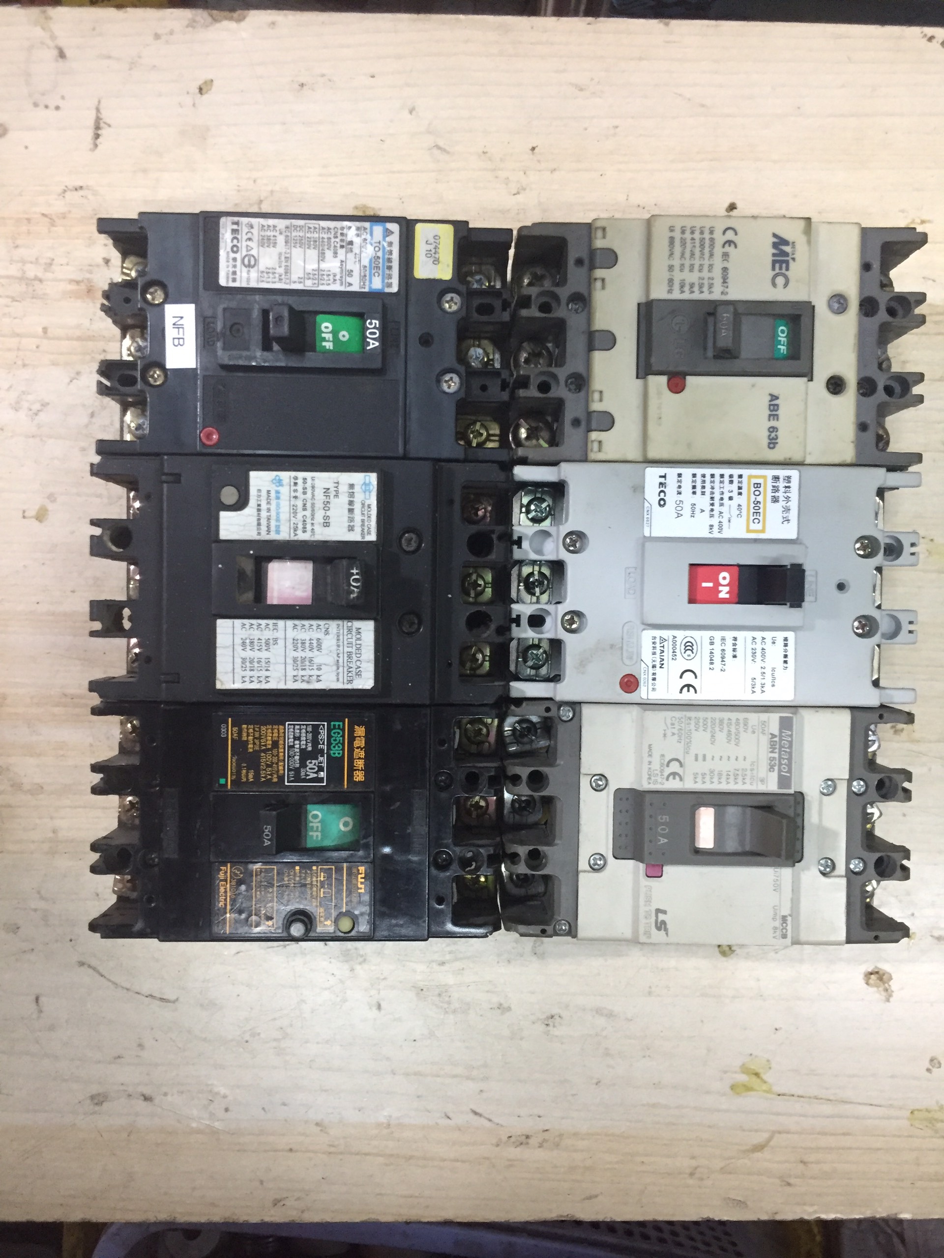 CP điện 3 Pha của Nhật Bản