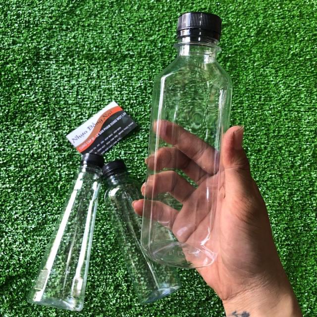 [RẺ VÔ ĐỊCH] 50 Chai Nhựa Vuông Nắp đen 330ml