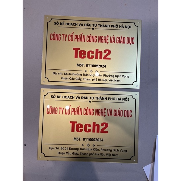 Biển Công ty bằng mica KT 25 x 35cm